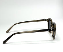 Load image into Gallery viewer, Grey Dawn