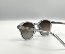 Load image into Gallery viewer, Clear Helios Gradient Brown Lens