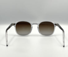 Load image into Gallery viewer, Clear Helios Gradient Brown Lens