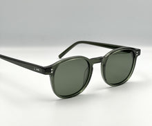 Load image into Gallery viewer, Olive Helios