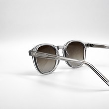 Load image into Gallery viewer, Clear Helios Gradient Brown Lens
