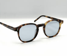 Load image into Gallery viewer, Tortoise Shell Helios
