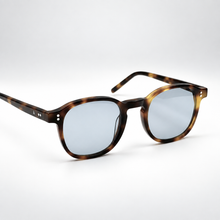 Load image into Gallery viewer, Tortoise Shell Helios
